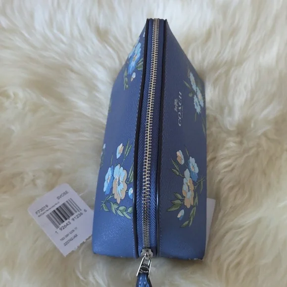 Adorable NWT Coach Tossed Daisy Dark Periwinkle Zippered Cosmetics Case 💙🌼🎁💚 - Picture 5 of 13